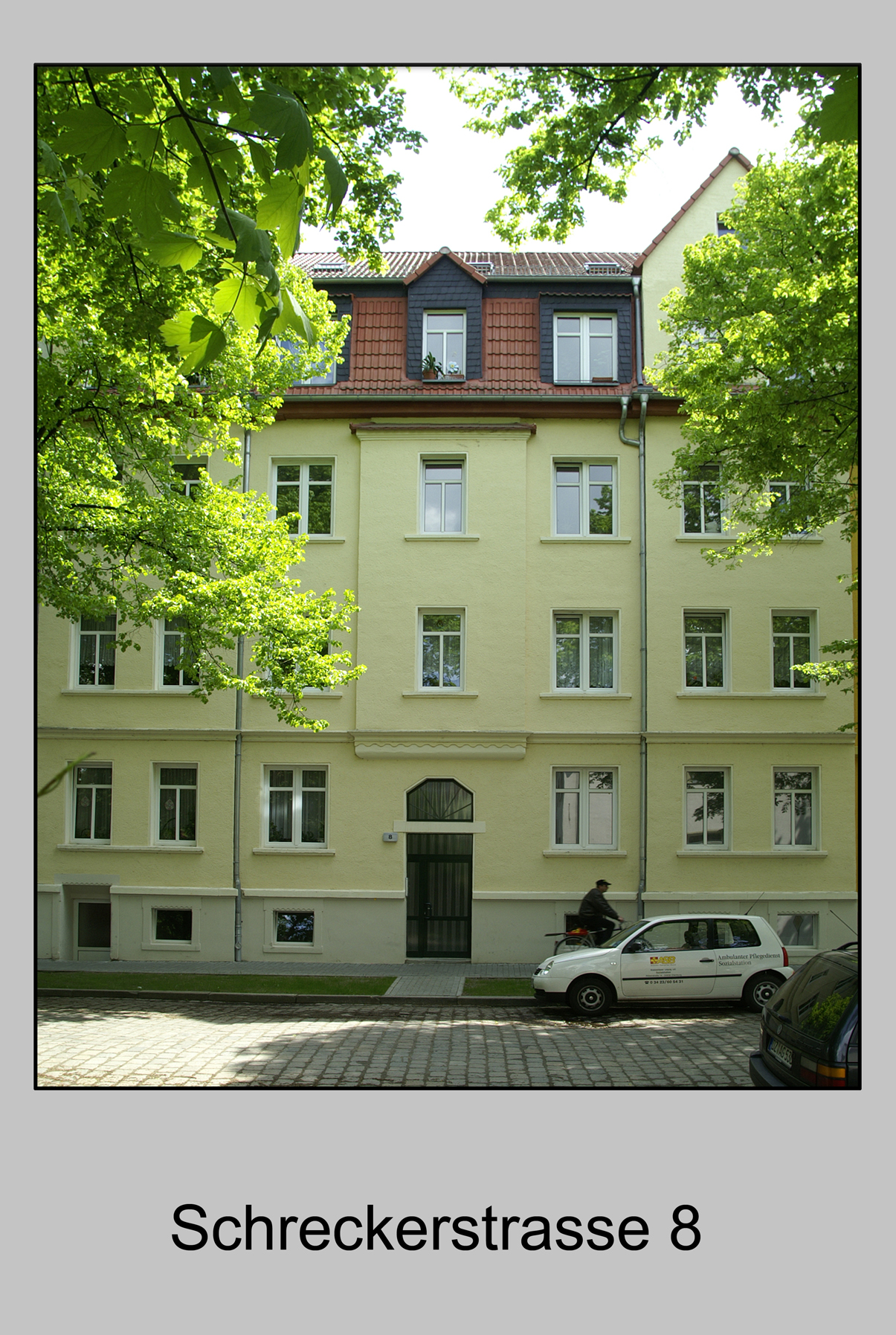 neu-modernisierte-2-raum-wohnung-im-eg